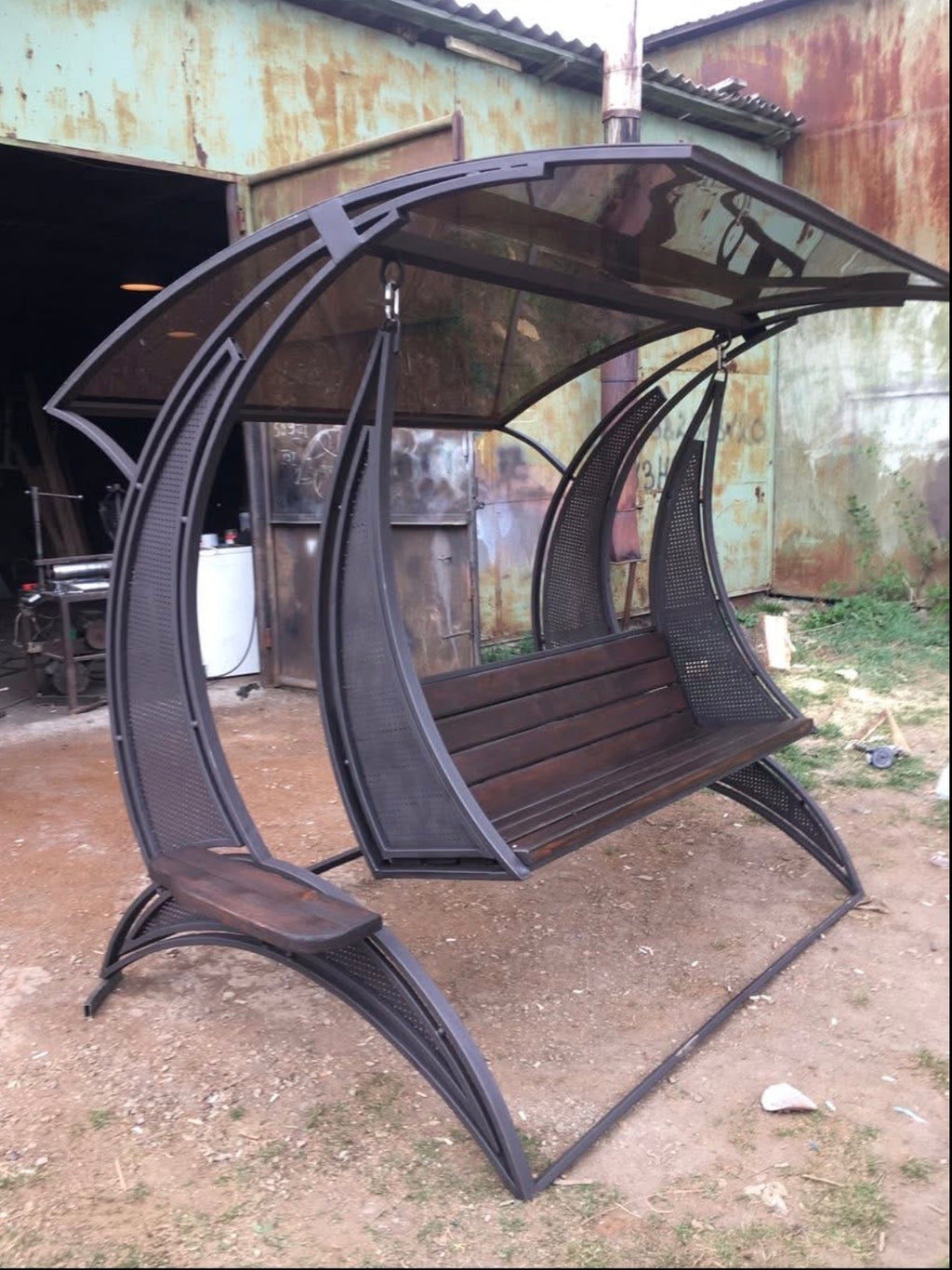 Heirloom Garden Glider